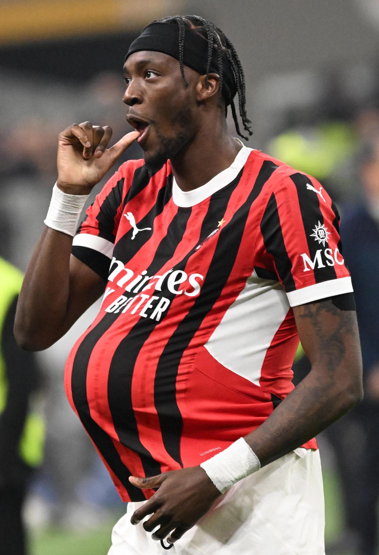 爱游戏体育平台关于今夜体能课后，国际米兰防线松动备战意大利杯，信心回归，资深球员宣示担当的信息